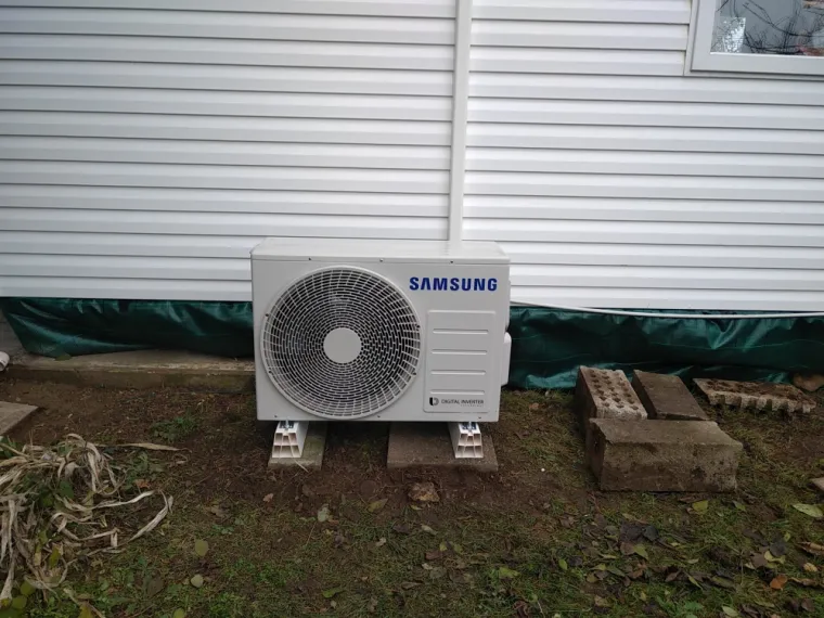 installation d'une cliatisation réversible dans un mobil-home 
