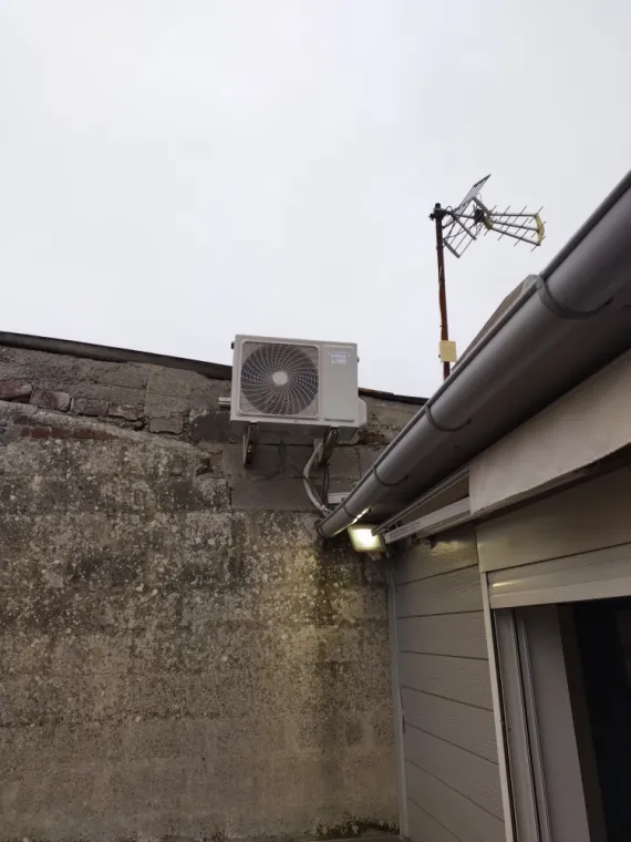 Installation et mise en service d'une climatisation réversible THERMOR à CHAUMONT EN VEXIN , Rang-du-Fliers, C2L Pompe à Chaleur et Climatisation