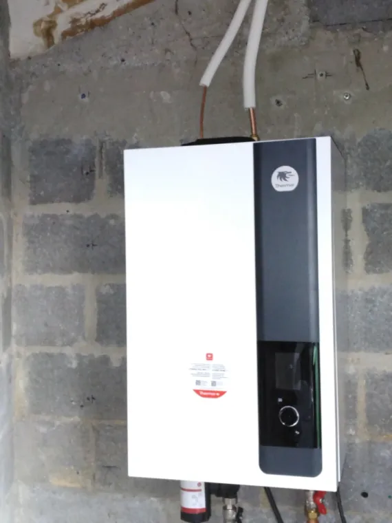 Installation et mise en service d'une Pompe A Chaleur air eau à BEAUVAIS, Rang-du-Fliers, C2L Pompe à Chaleur et Climatisation