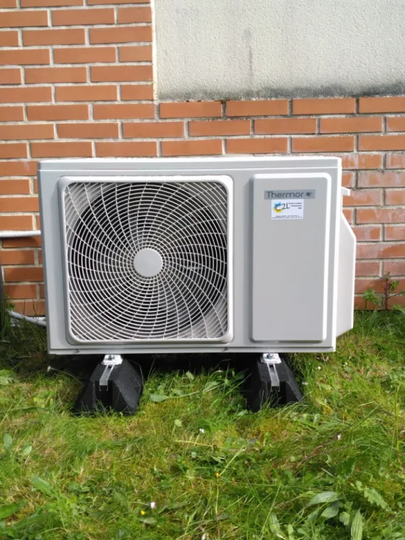Installation et mise en service d'une climatisation réversible THERMOR Nagano dans un pavillon à CUCQ/STELLA-PLAGE, Rang-du-Fliers, C2L Pompe à Chaleur et Climatisation