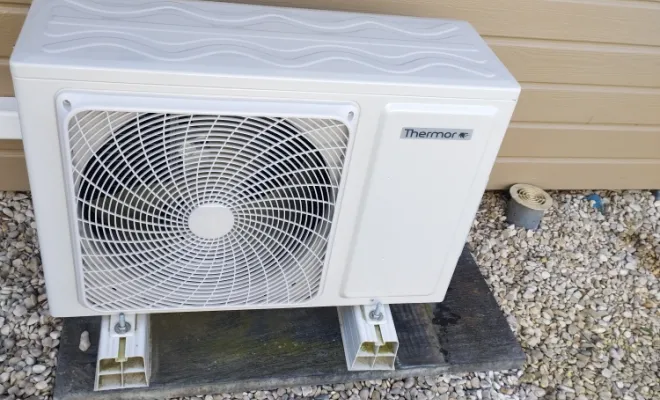 Installation et mise en service d'une climatisation réversible THERMOR dans un chalet à RANG DU FLIERS, Rang-du-Fliers, C2L Pompe à Chaleur et Climatisation