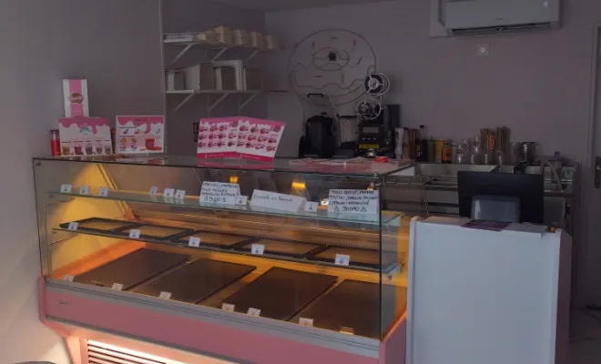 Dépannage d'une vitrine réfrigérée chez HOME DONUTS à GISORS, Rang-du-Fliers, C2L Pompe à Chaleur et Climatisation