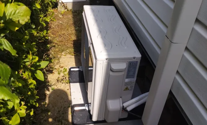 Installation et mise en service d'une climatisation réversible dans un mobile-home à Saint VALERY-SUR-SOMME, Rang-du-Fliers, C2L Pompe à Chaleur et Climatisation