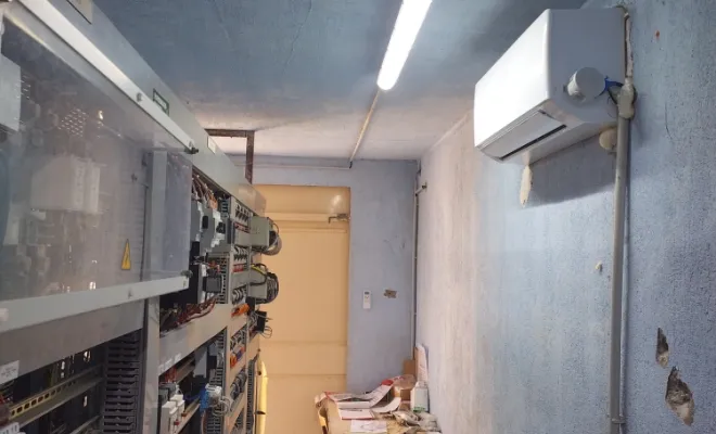 Remplacement d'une climatisation réversible Thermor  dans un local TGBT au CROTOY, Rang-du-Fliers, C2L Pompe à Chaleur et Climatisation