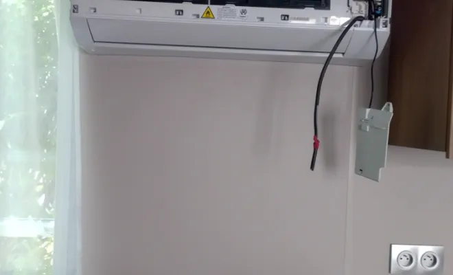 Installation et mise en service d'une climatisation réversible THERMOR Niseko dans un mobile-home à CONCHIL-LE-TEMPLE, Rang-du-Fliers, C2L Pompe à Chaleur et Climatisation
