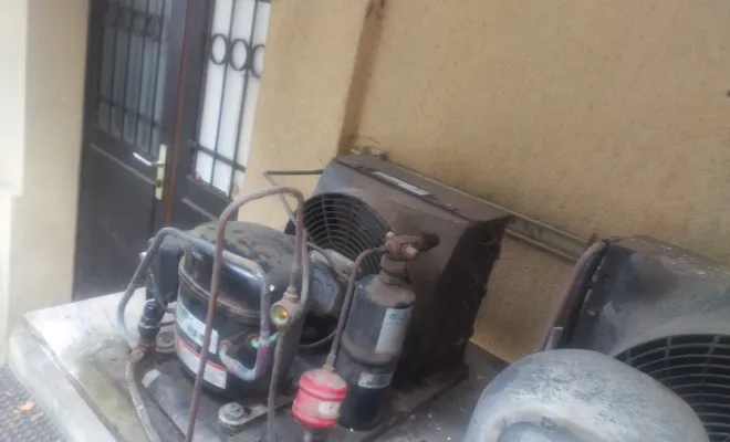 Intervention sur un meuble réfrigéré , Rang-du-Fliers, C2L Pompe à Chaleur et Climatisation