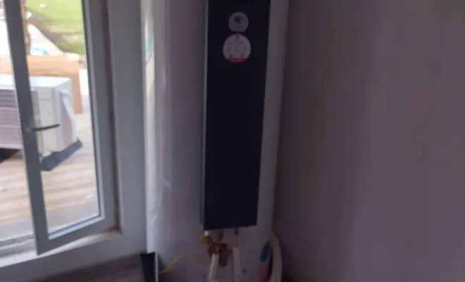 Installation et mise en service d'une ballon thermodynamique THERMOR V3 Split à RANG DU FLIERS, Rang-du-Fliers, C2L Pompe à Chaleur et Climatisation
