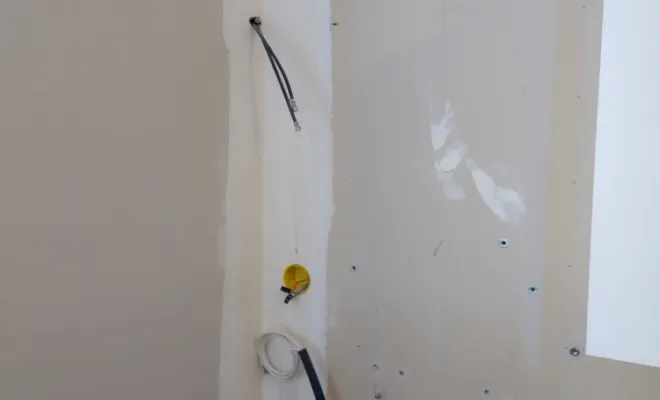 préparation du mur pour poser le module hydraulique